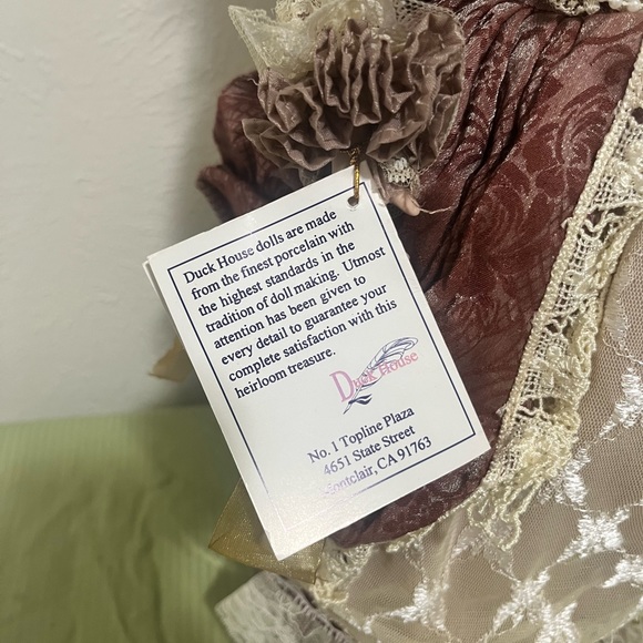 Vintage Duck House heirloom porcelain doll. - Picture 2 of 12